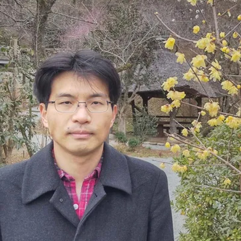 井芹 研太